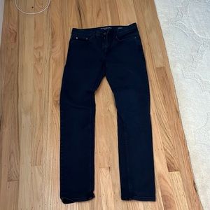 Banana Republic Traveler, taper fit, athletic